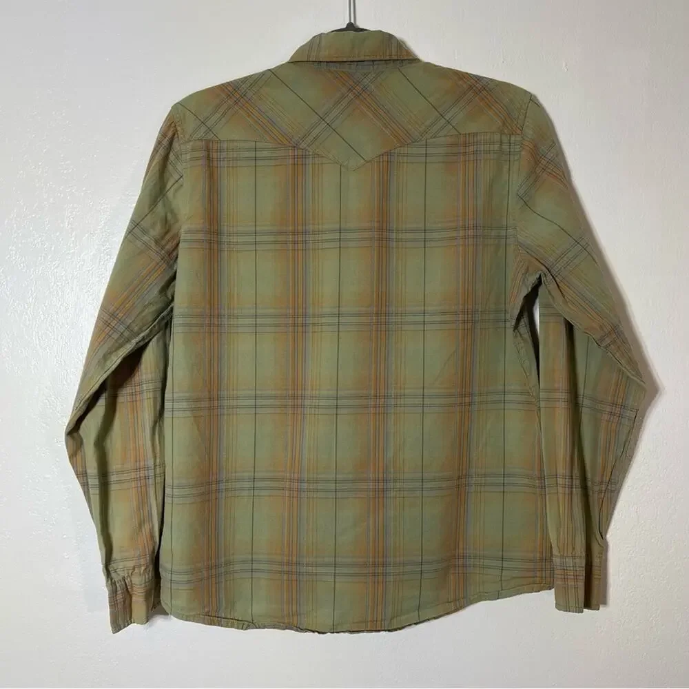 Wrangler Retro, Plaid Snap Shirt Long Sleeve. Size XL(14/16) Excellent condition
